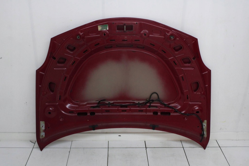 Капот крышка двигателя alfa romeo giulietta 2010r- 289 Доставка