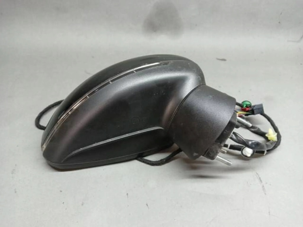 фото №7, Audi a1 8x зеркало правое 5 pin ly9b europa