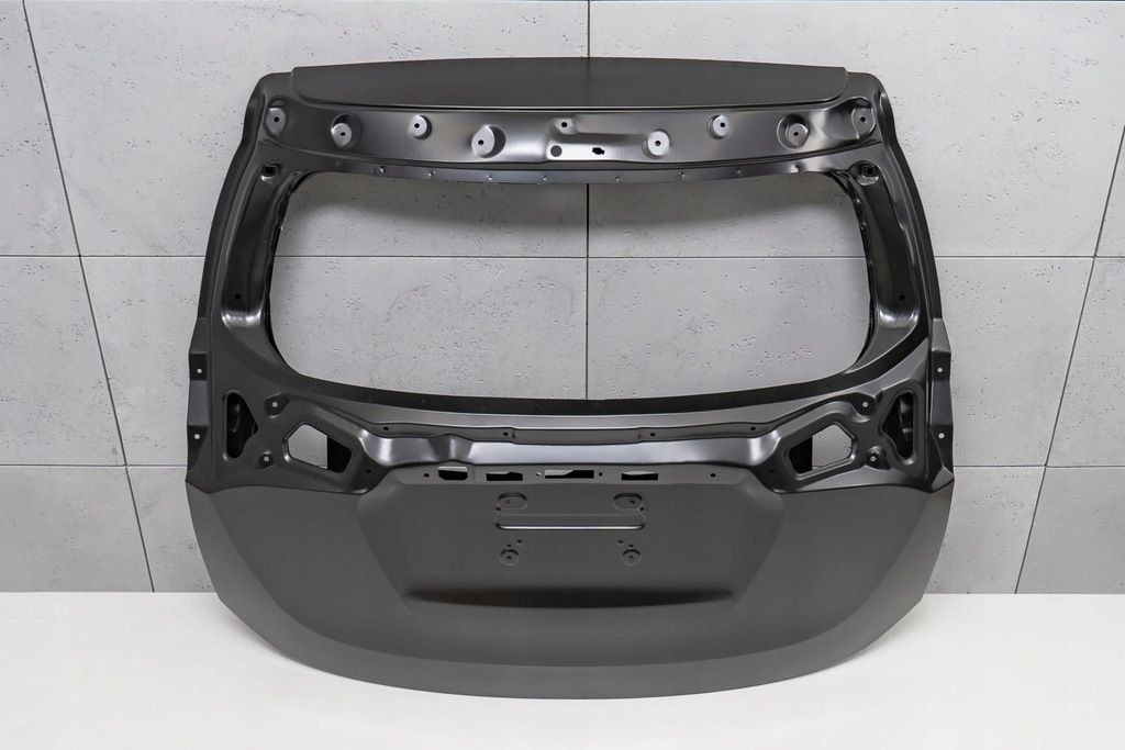 фото №9, Toyota rav4 iv xa40 2013-2015 przed faceliftingiem крышка багажника задняя 670050r100