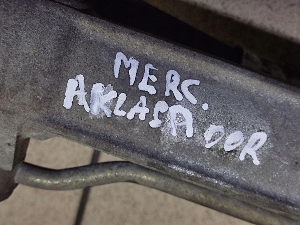 Mercedes w168 рейка рульова трансмісія a1684610801 Доставка