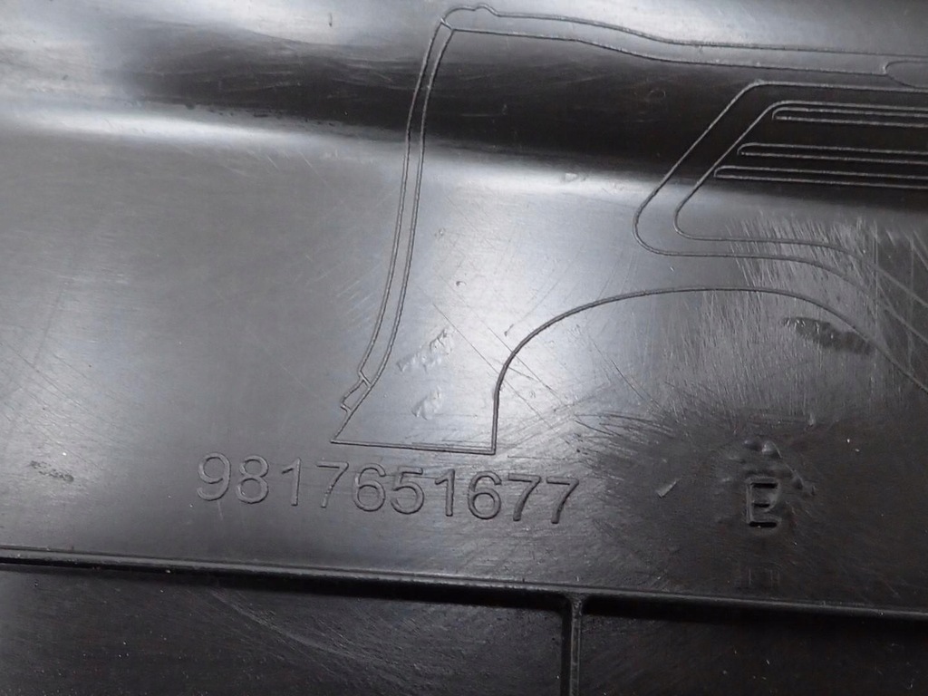 фото №9, Обшивка обивка багажника правая 9822287177 opel combo e 21r