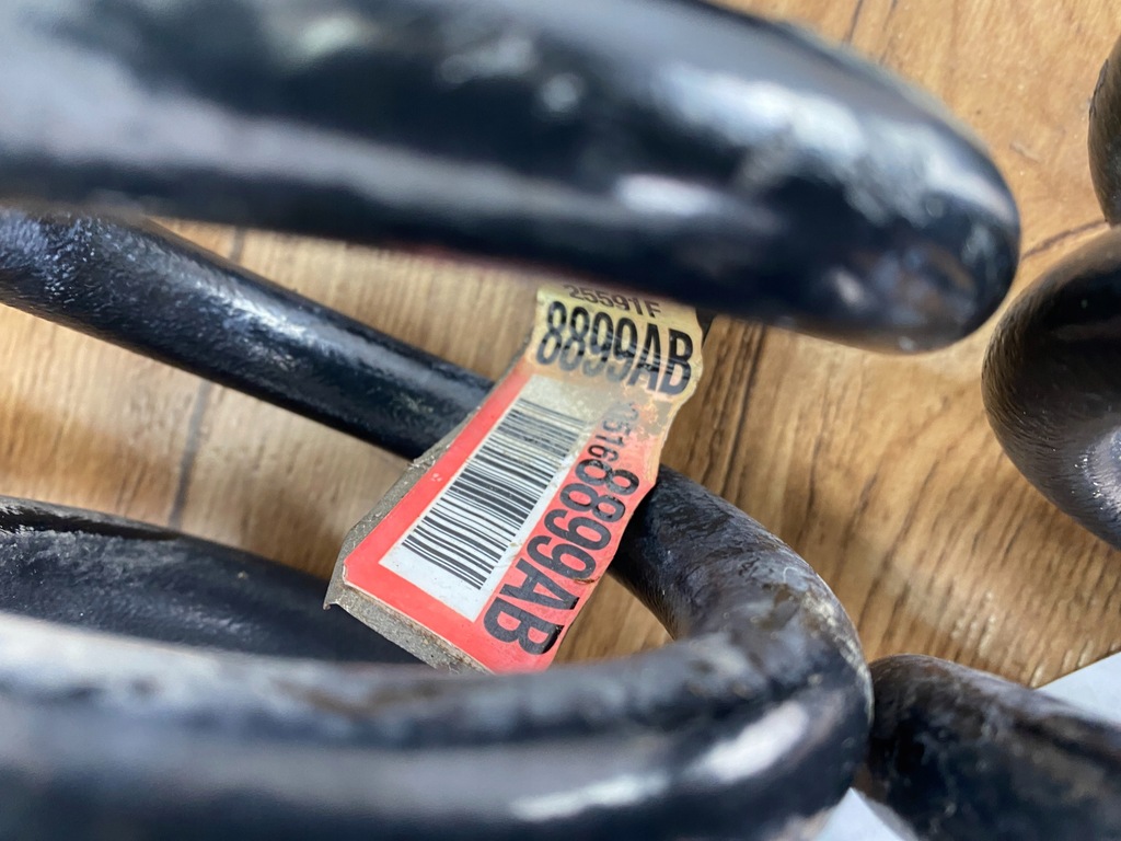 фото №9, Пружина задняя dodge charger challenger 3.6l 2015+ usa