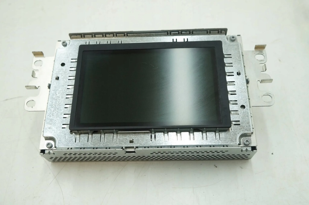 фото №1, Монитор дисплей экран volvo v40 ii 31382525