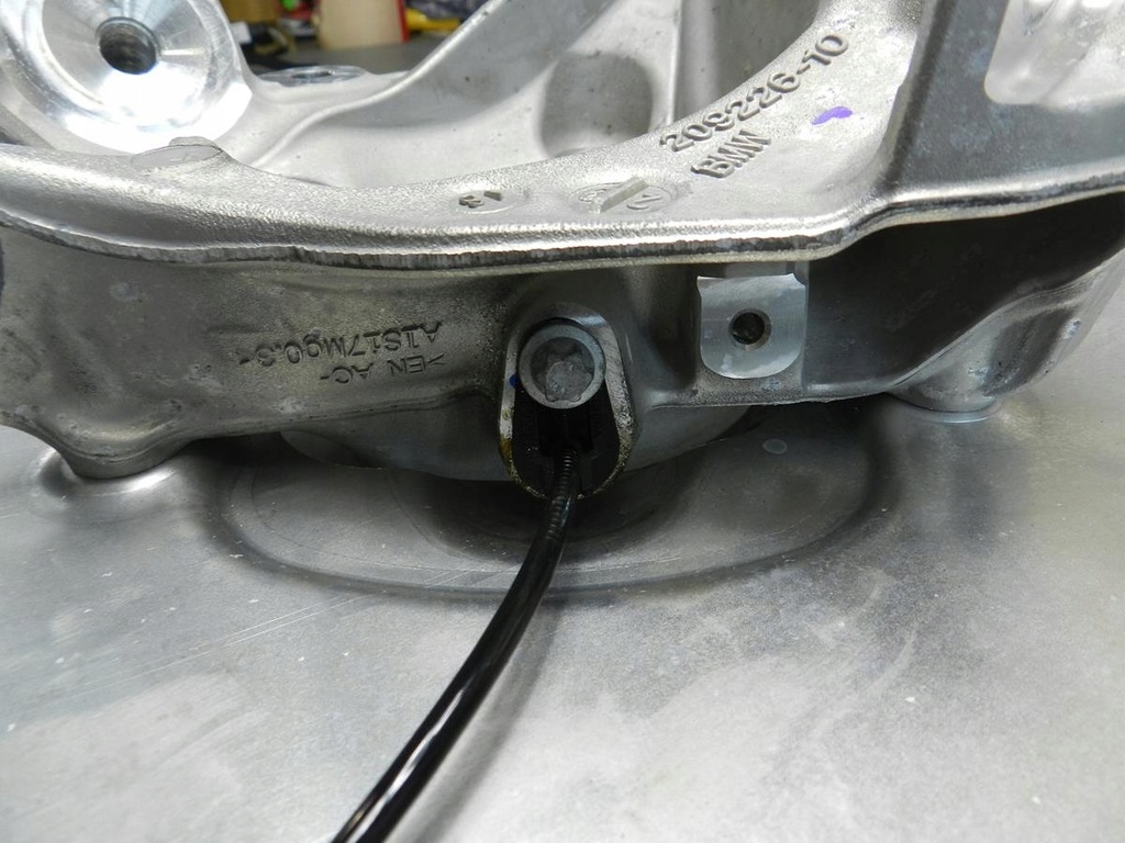 фото №6, Bmw 3 g20 поворотний кулак ступиця ліва задня 6879533