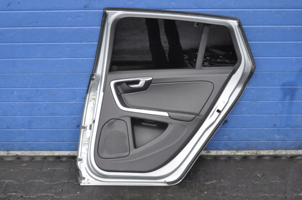 фото №5, Volvo v60 двері правий задня задні 477-46 kpl