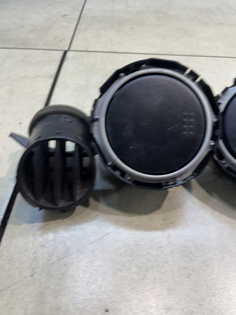 фото №5, Решётки обдув комплект mitsubishi colt vi 1.3