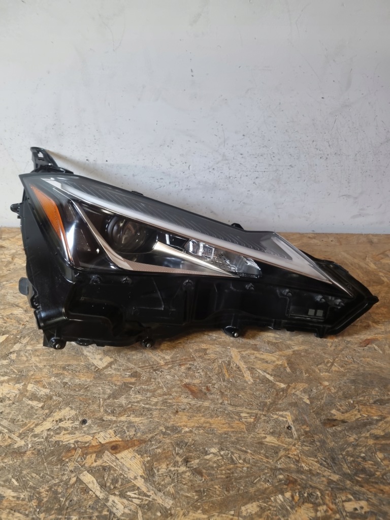 Купити Фара фара lexus ux250 ux200 2019-