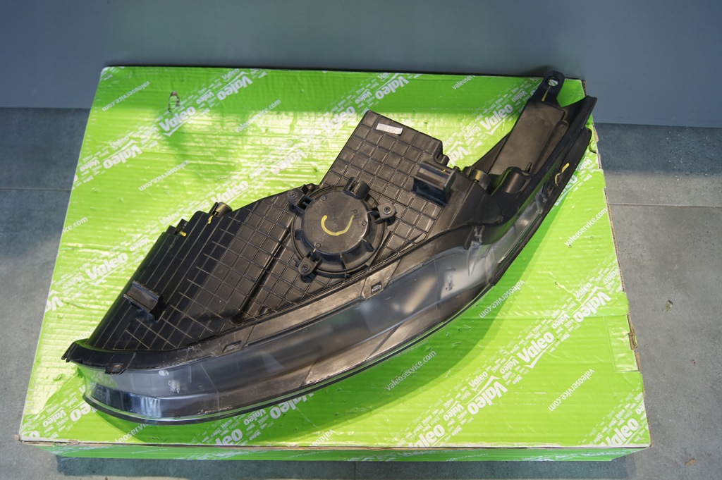 фото №6, Лампа hyundai i30 правая europa h7+h7+h7 подсветка 2012-2015