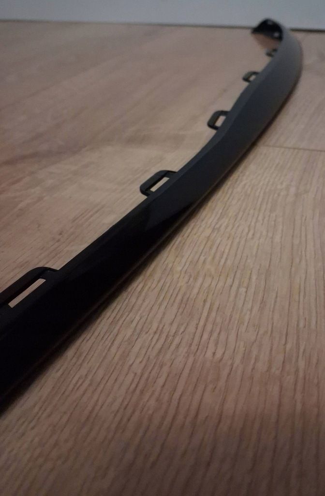 фото №9, Молдинг бампера задня audi a4 b9 a5 оригінальний номер 8w0853551d оригінал