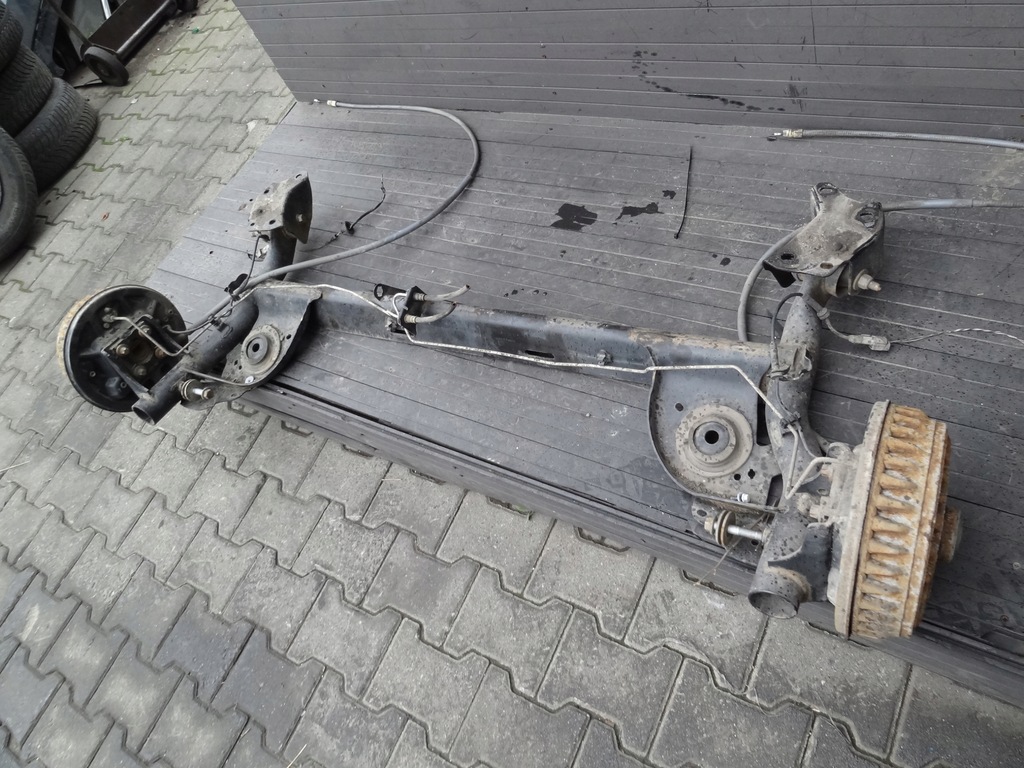 фото №1, Dacia logan ii 2016 mcv балка подвеска kpl