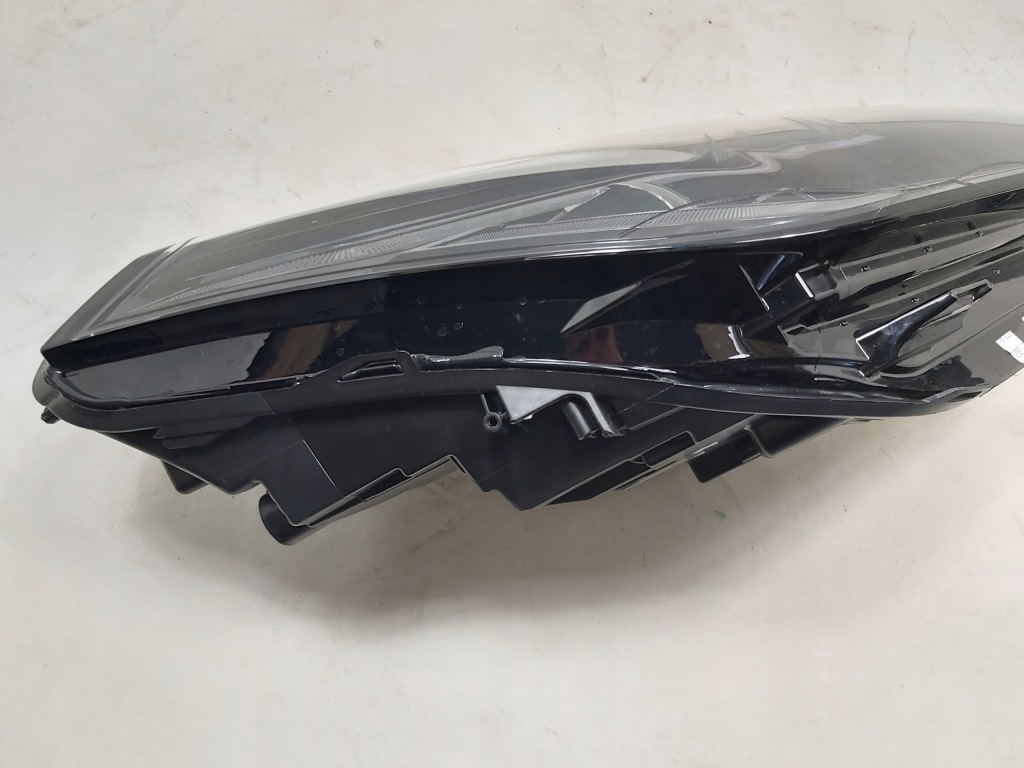 Фара правый  перед jaguar e-pace led рестайлинг  x540 m9c3-13w029-ec premium rt Оригинал