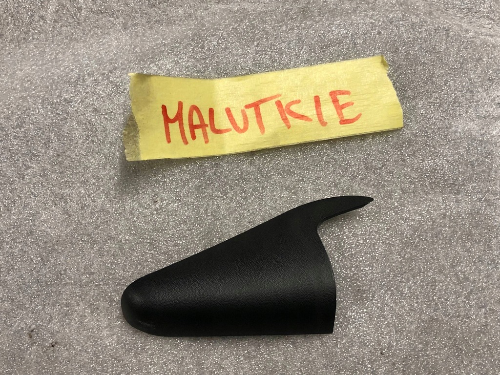 фото №1, Altea захист трикутник заглушка двері правий задня 5p0839972