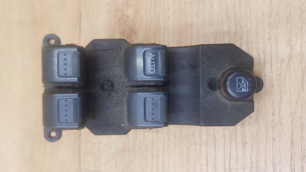 фото №1, Панель кнопки окон левый перед civic vii