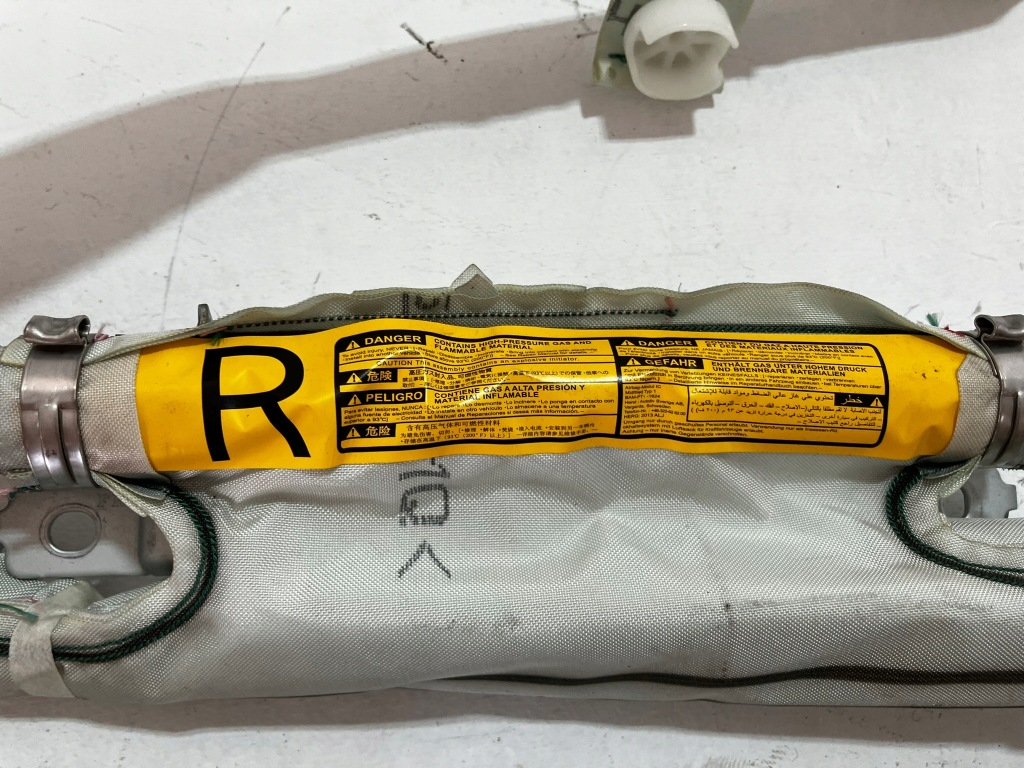 фото №3, Prius iii подушка безпеки подушка шторка безпеки права