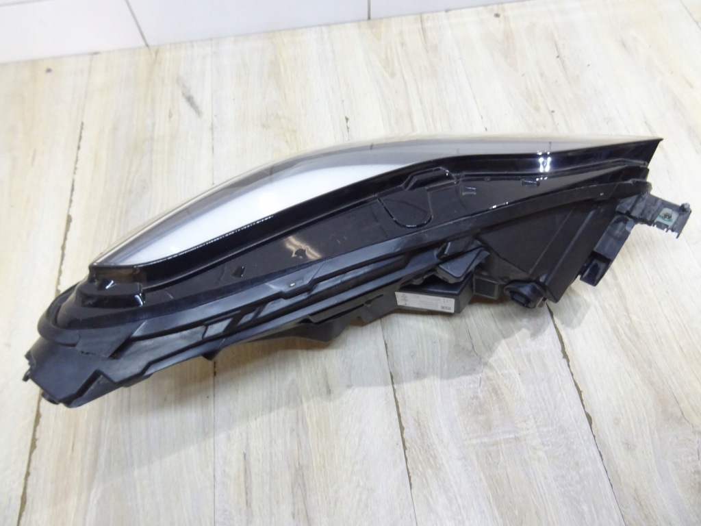 Лампа ліва перед tesla model 3 y lift full led 1514952-00-d llu Зі Шроту