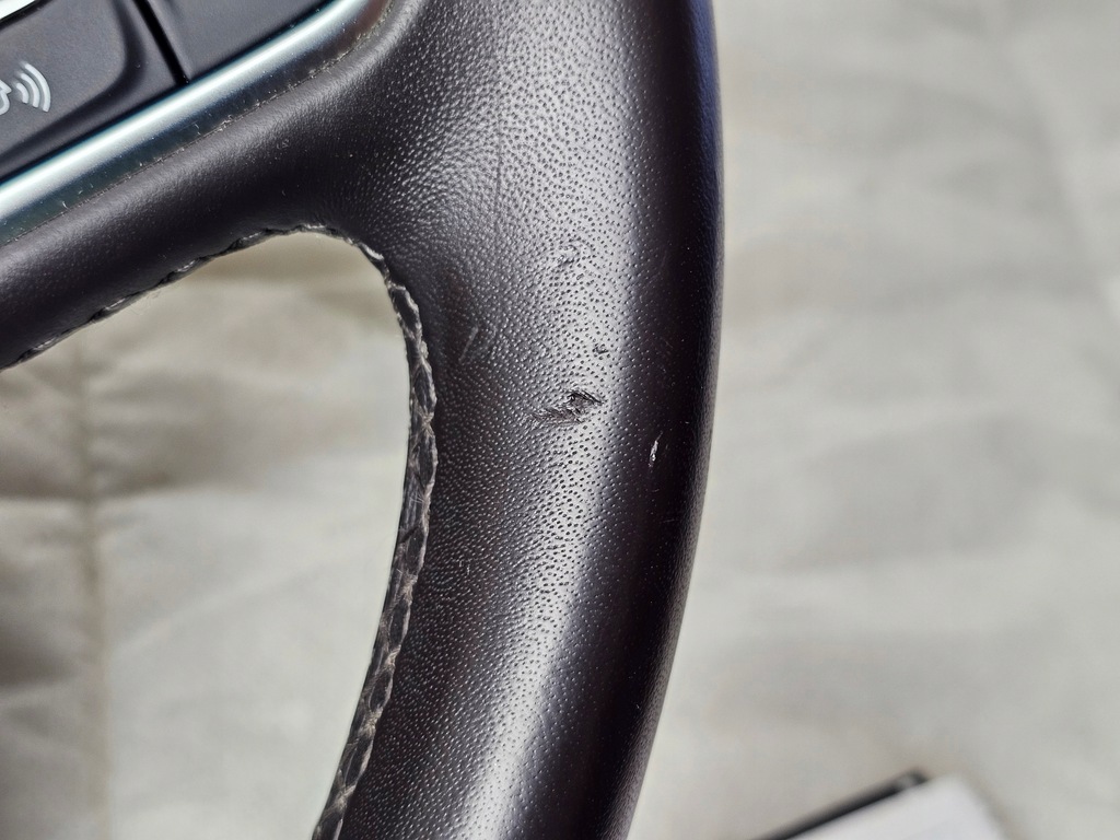 фото №12, Воздуховод кожа мультифункция renault espace v 484000726r