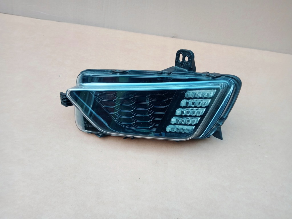 фото №1, Vw polo vi правий протитуманна фара 2g0941662b led