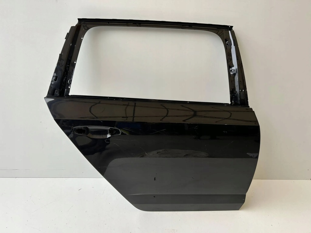 Купить Skoda octavia iii 5e9 kombi дверь правое задняя 5e9833312 оригинал