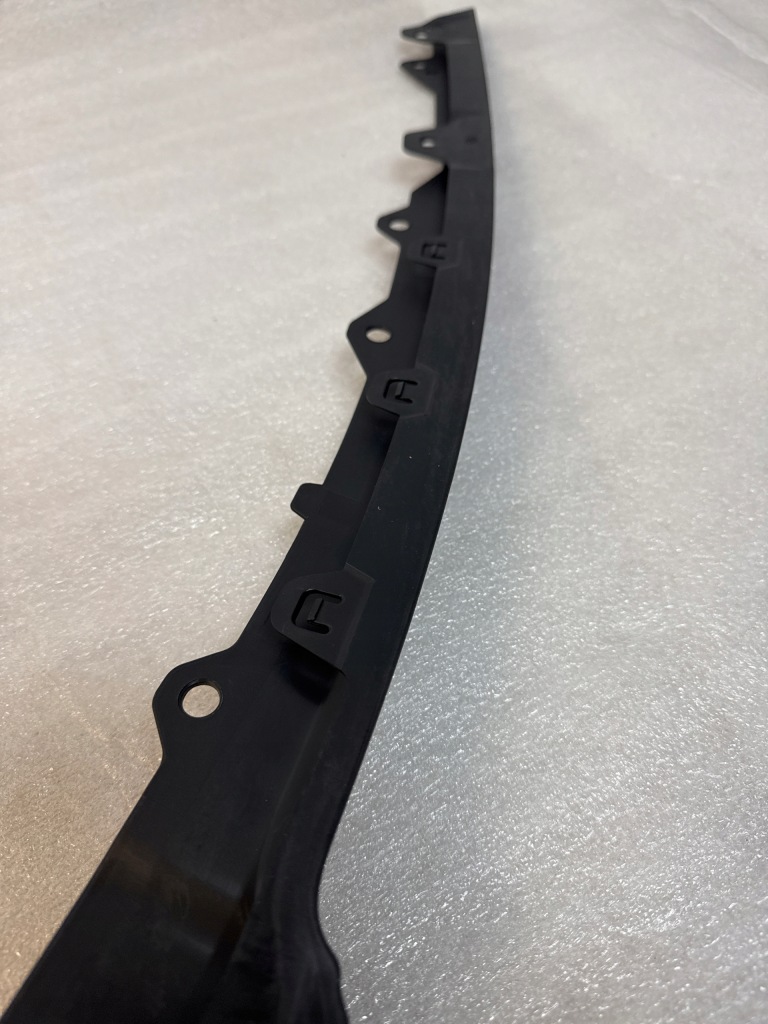 Спойлер молдинг бампера левая toyota verso рестайлинг  76851-0f050 Киев