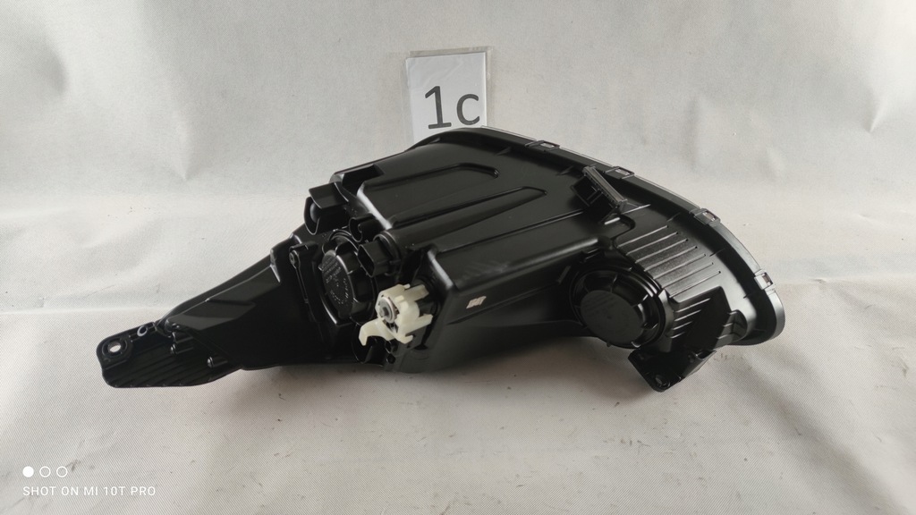 фото №8, Hyundai i10 ii фара правий лампа права