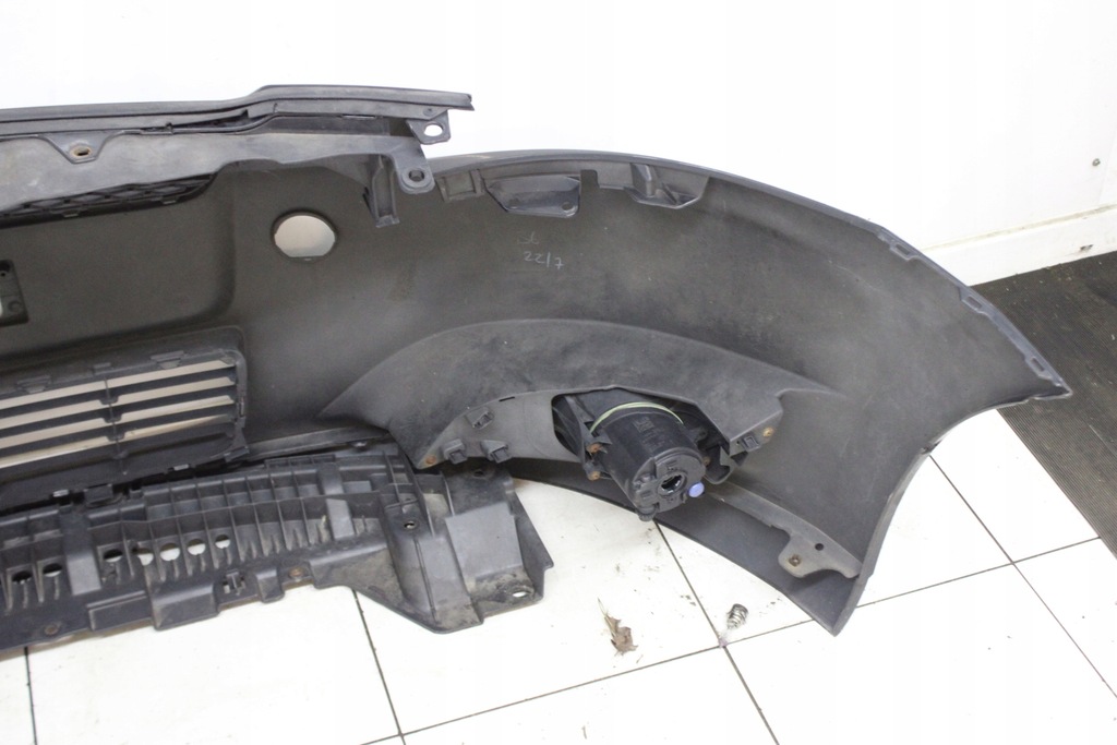 фото №10, Toyota auris i 2006r- бампер перед передний 209 - код лакокрасочного покрытия