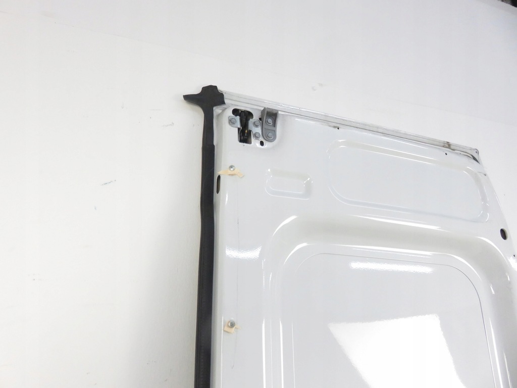 фото №5, Дверь левая задние iveco daily vi фургон