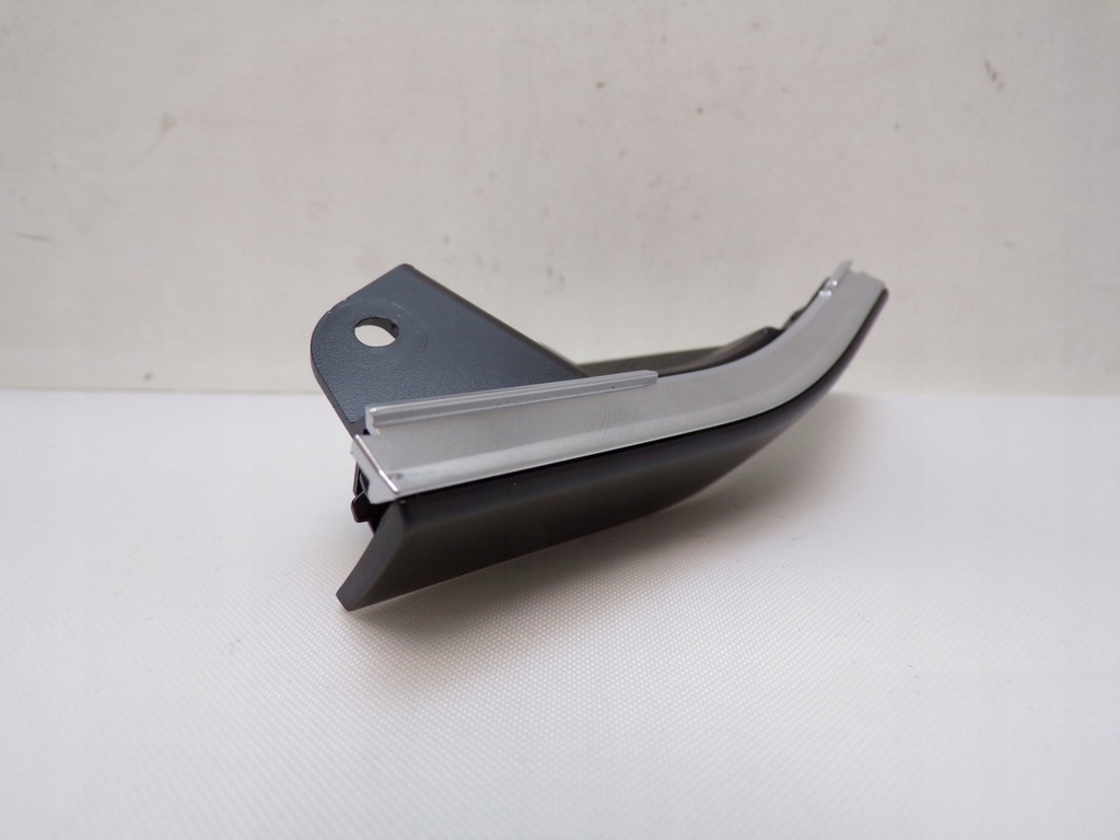 фото №5, Захист заглушка консолі volkswagen оригінальний номер 761857241b