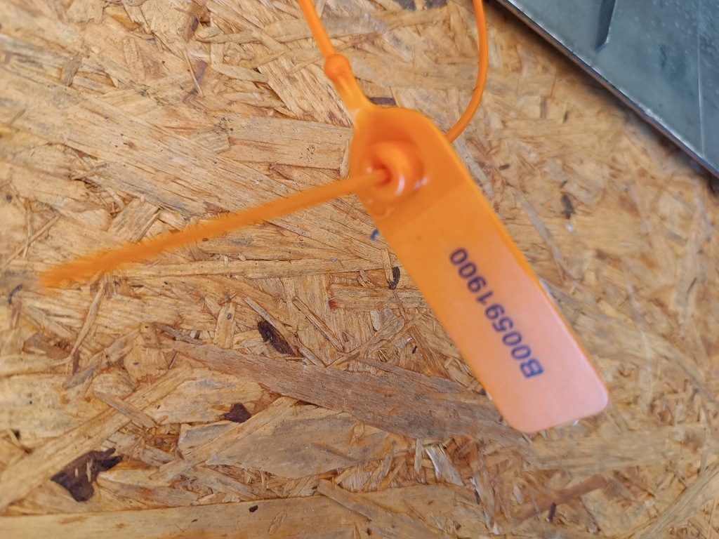 фото №10, Решітка решітка радіатора решітка радіатора бампера перед subaru legacy ii 1994- оригінал