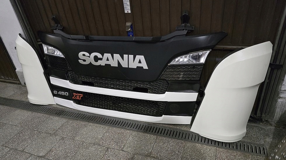 фото №3, Капот решётка радиатора scania g 450 xt