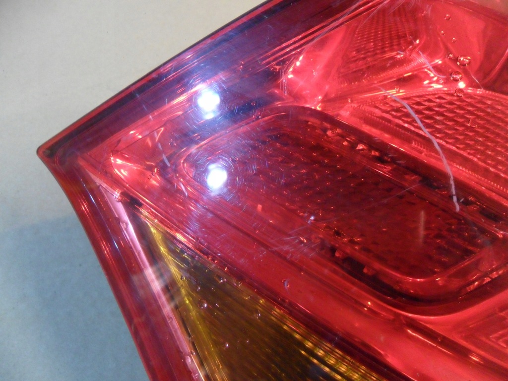 фото №3, Лампа левая задняя opel astra j задняя 1090098