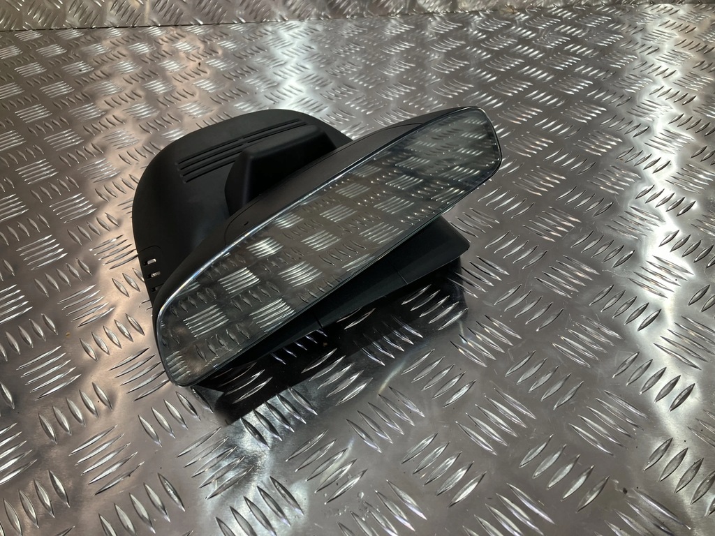 фото №2, Дзеркало внутрішнє заднього виду volvo ec40 c40