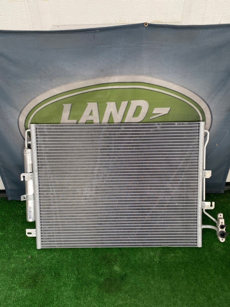 Land rover оригинальный номер ah32-8005-ba радиатор воды Оригинал