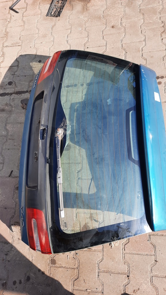 фото №1, Задняя крышка багажника volvo v40 00-04r kombi