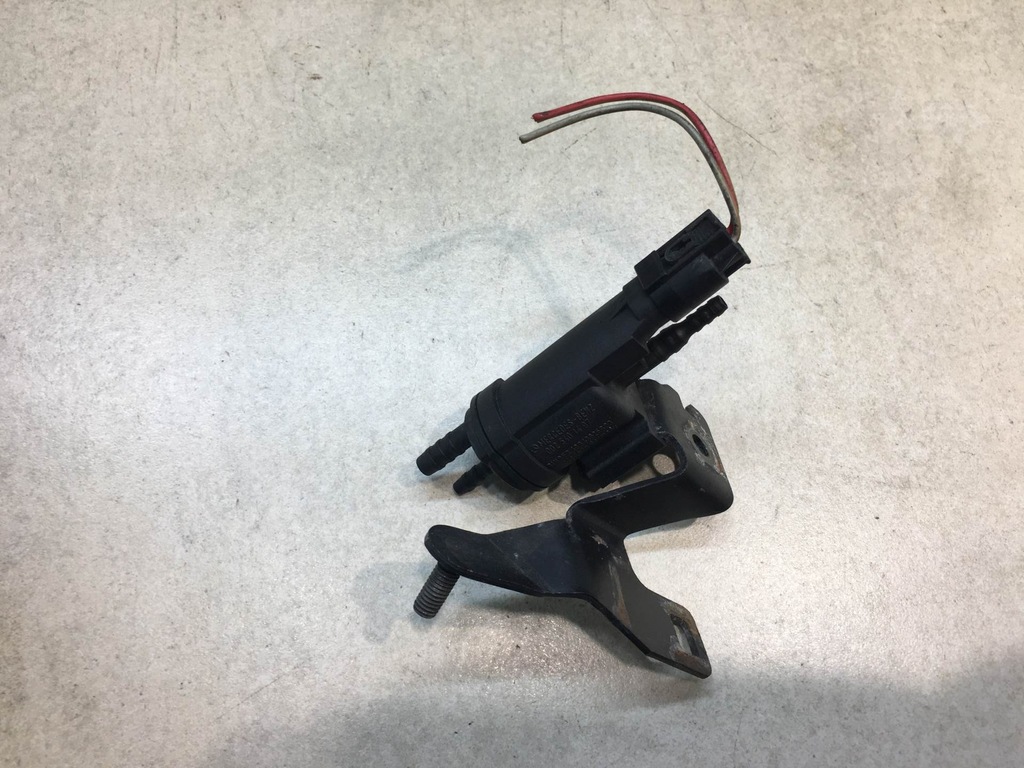 фото №1, Клапан вакууму w210 2.3 0025401497