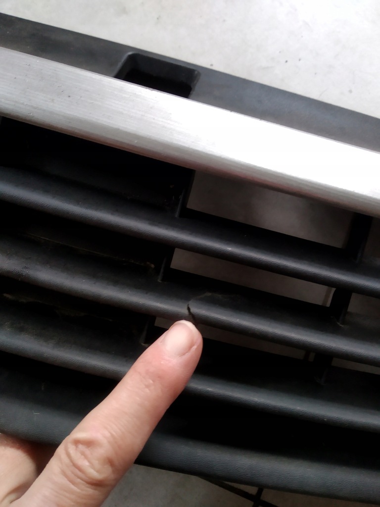 фото №2, Решітка радіатора решітка радіатора renault laguna ii