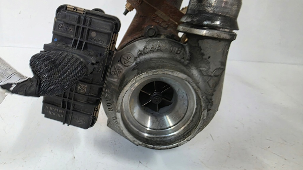 Купити Турбонагнітач turbo jaguar xf 2 x260 2.0d xe