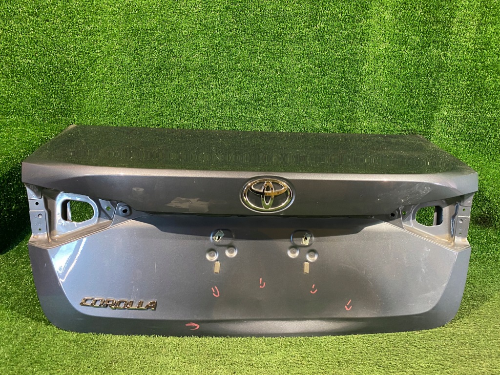 фото №1, Крышка багажника задняя задняя багажника toyota corolla e21 sedan