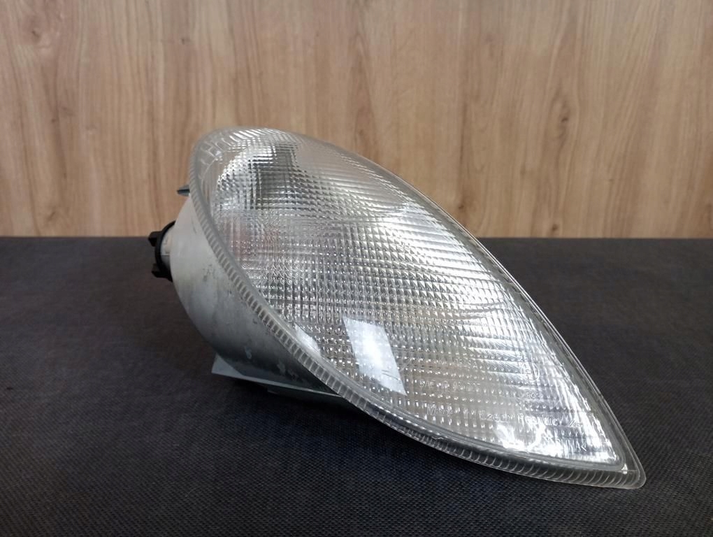 фото №1, Mercedes slk r170 lift поворотник правый a1708260243