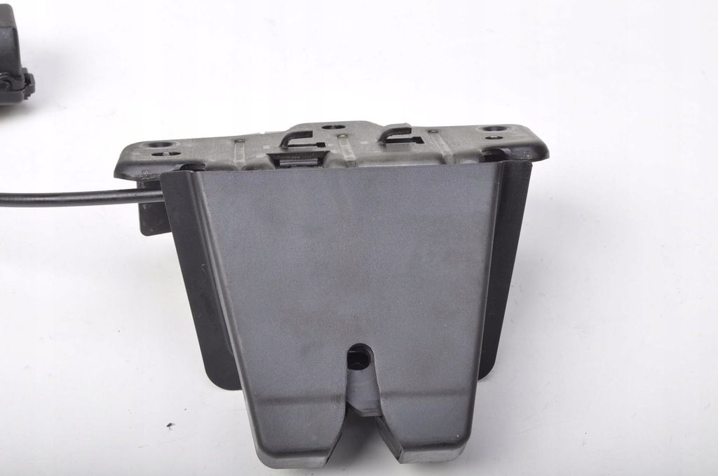 фото №7, Volvo v90 ii замок багажника крышки 31484599