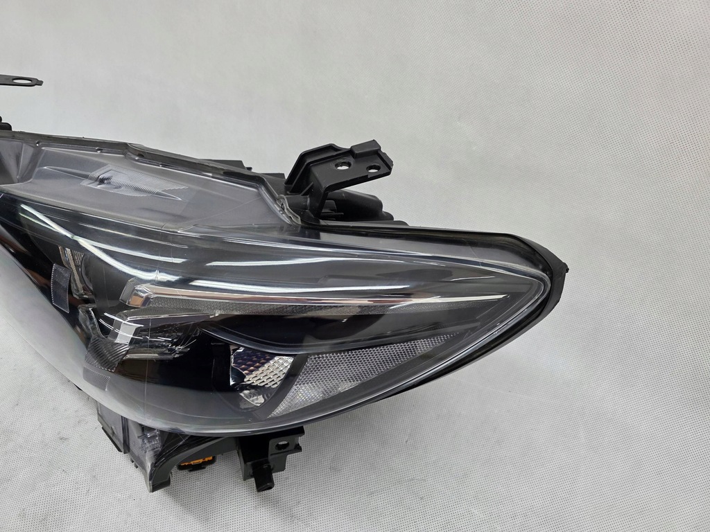 фото №7, Mazda 6 vi gj lift 15+ 3+4 pin лампа левая передняя перед full led europa