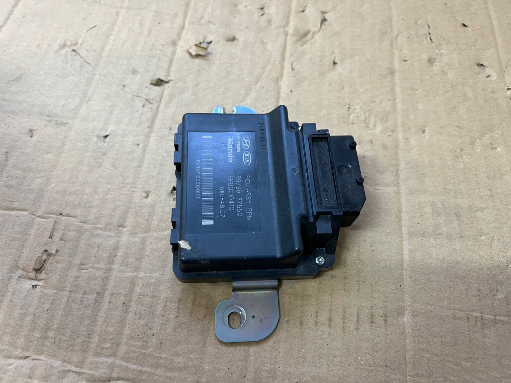 фото №4, Hyundai i40 модуль бортовой компьютер блок управления assy ecu apb оригинал europa