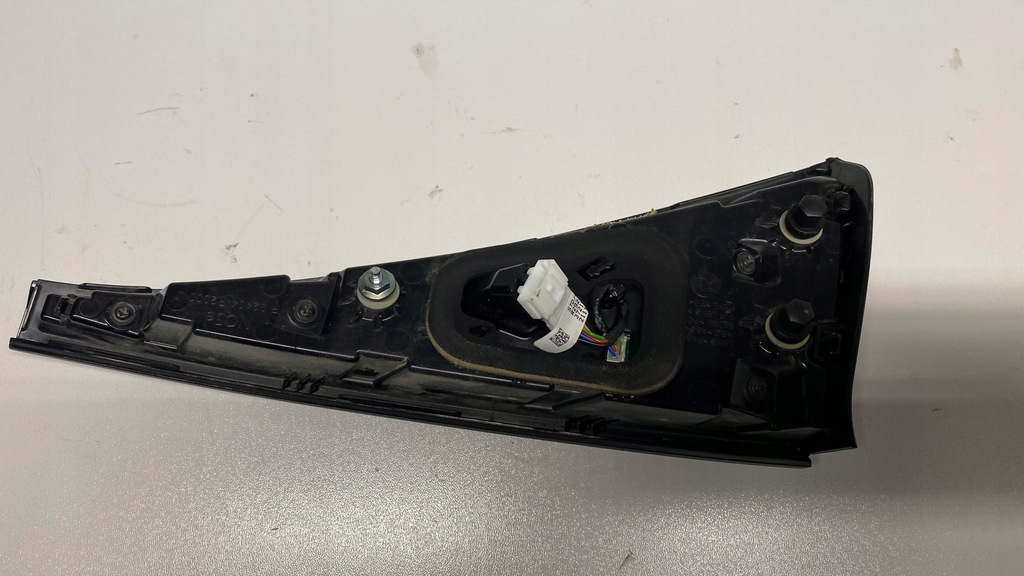 фото №3, Kia sportage v gt gt-line led лампа правая w крышка задняя задняя 21-23 rok