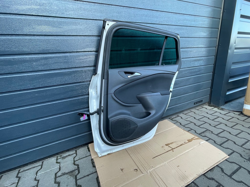 фото №11, Opel astra k kombi двері задні праве y40r