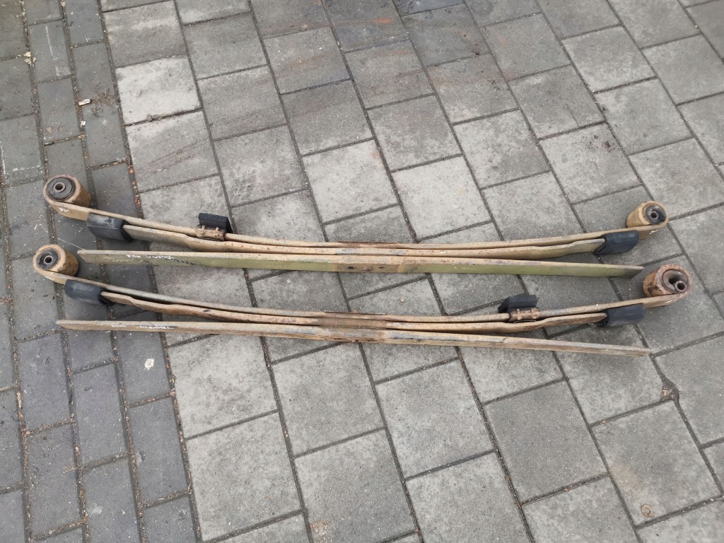 фото №1, Рессора задняя задний ford transit mk7 06- 3 щетки