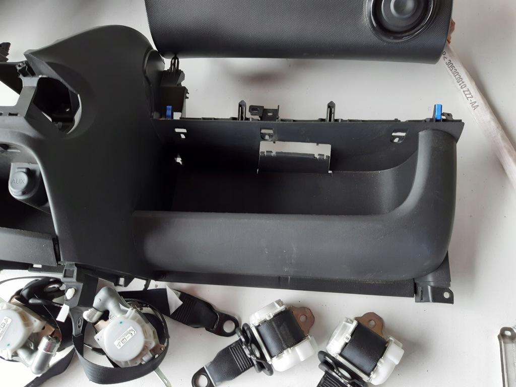 фото №5, Toyota aygo консоль подушка безпеки шторки безпеки ремені lift 13r.