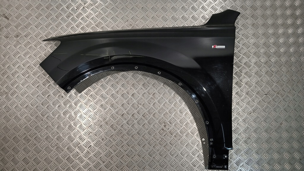 Крыло  перед audi q7 sq7 2 4m 15-25 оригинал alu левое Киев