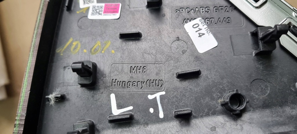 фото №11, Sq8 4m rsq8 q8 молдинг декоративна dekor двері лівий задня 4m8867449d rq8