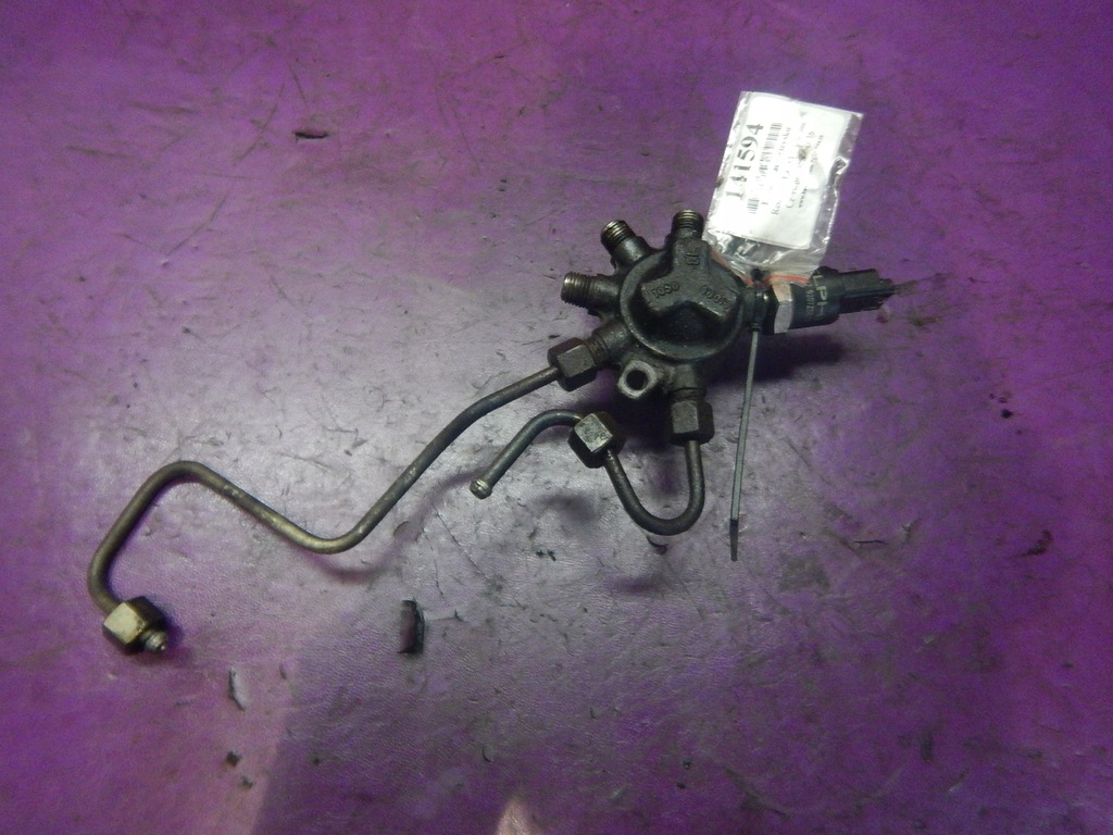 фото №1, Renault thalia i 1.5dci распределитель впрыска