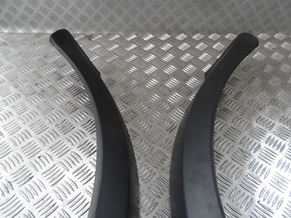 фото №5, Молдинг крыла левый задняя range rover vogue l405