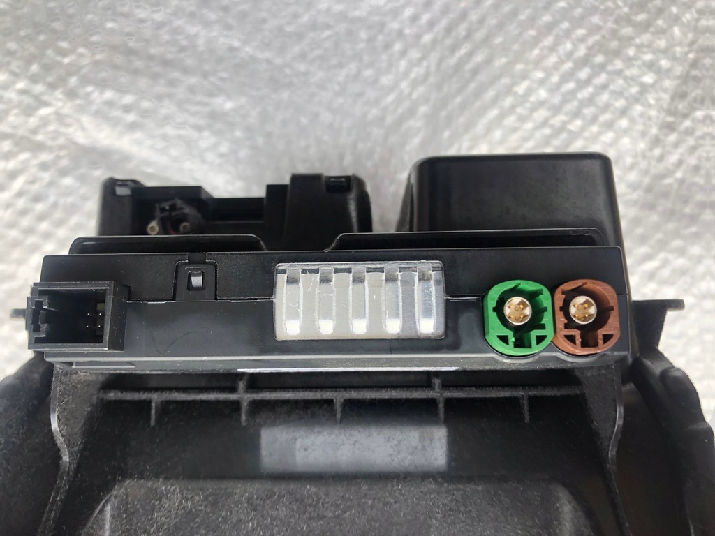 фото №12, Audi a6 a7 c8 4k a8 d5 зарядний пристрій індукційна інтерфейс аудіо port usb sd sim